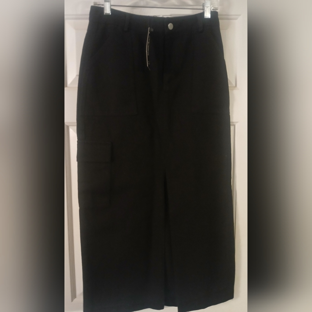 NWT - Papermoon Black Long Slit In Front Maxi Cargo Skirt Size Medium